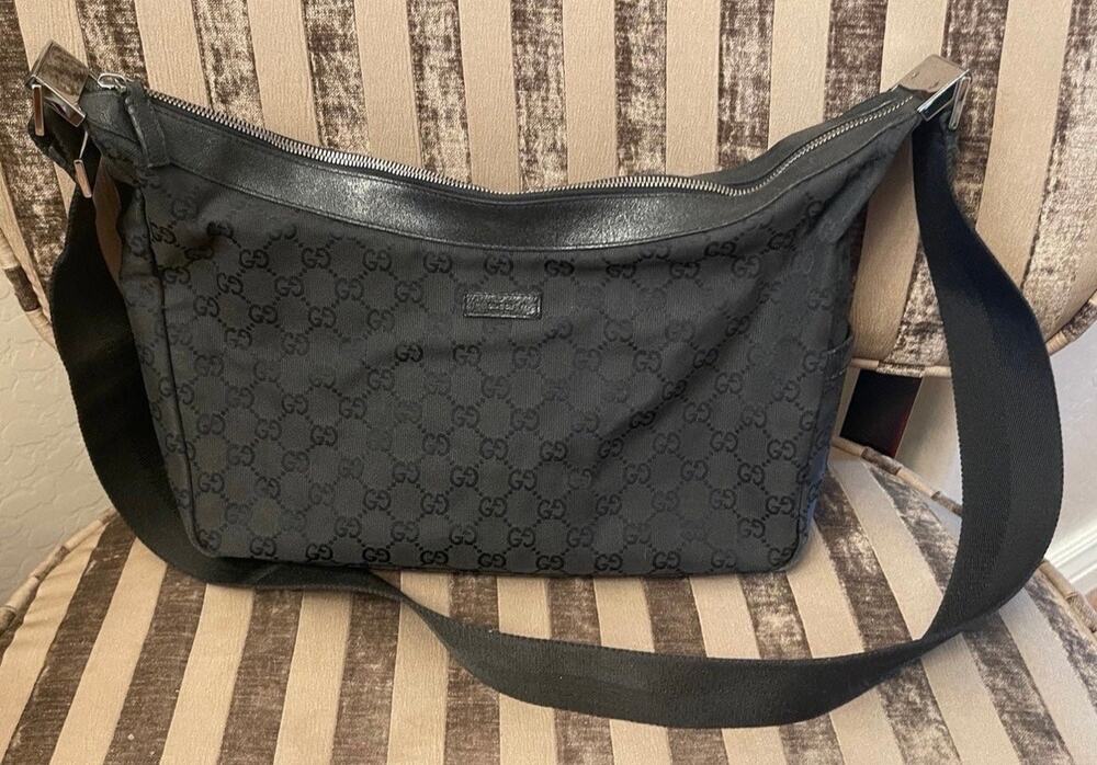 Gucci GG logo black canvas and leather shoulder bag Authentic
